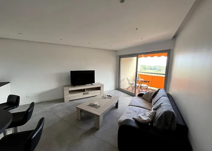 Appartement 2 Pieces Vue Mer, A Proximite De Tout
